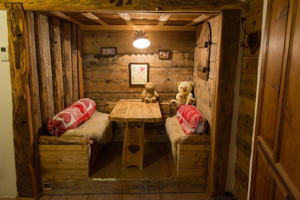 Chalet Bois D'Antan Bed and Breakfast Sainte-Foy-Tarentaise Camera foto